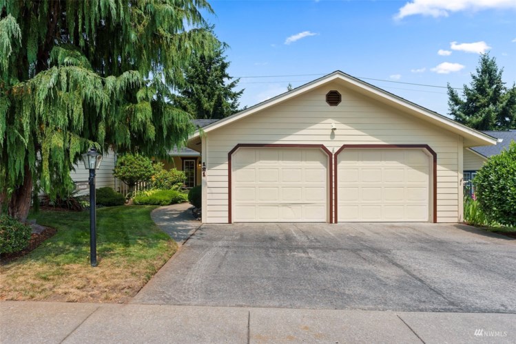 Homes for Sale Stillwaters Estates